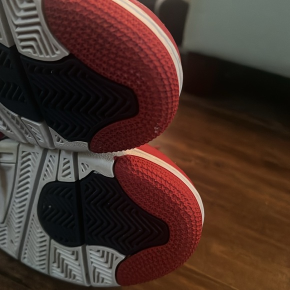 Air Jordan 4 Retro 4 Fiba Preowned
Mens Sz 8 - Picture 9 of 12